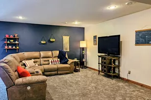 106 Ridge Rd, New London, MN 56273 - Photo 22