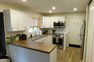 4852 Grenwich Trail N, Oakdale, MN 55128 - Photo 2