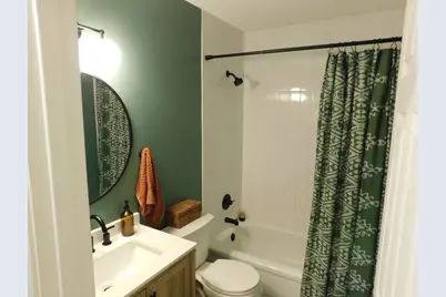 4852 Grenwich Trail N, Oakdale, MN 55128 - Photo 6