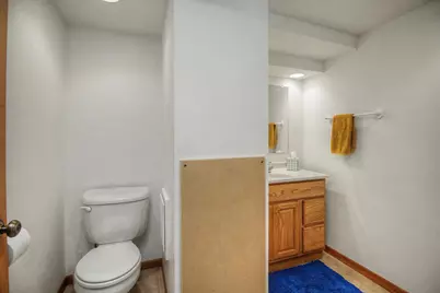 1424 Rhode Island Avenue N, Golden Valley, MN 55427 - Photo 30