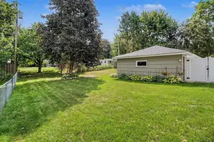 1424 Rhode Island Ave N, Golden Valley, MN 55427 - Photo 36
