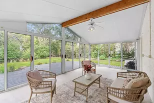 1025 Colby St, Saint Paul, MN 55116 - Photo 1