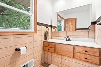 5330 Perry Avenue N, Crystal, MN 55429 - Photo 28