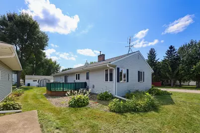 108 Park Street N, Fairfax, MN 55332 - Photo 18