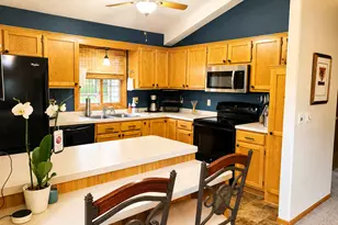 3823 Minnesota Ln N, Plymouth, MN 55446 - Photo 2