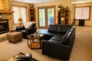 3823 Minnesota Ln N, Plymouth, MN 55446 - Photo 10