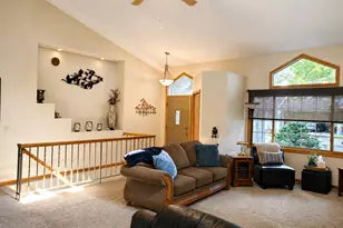 3823 Minnesota Ln N, Plymouth, MN 55446 - Photo 12