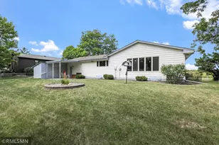 5001 W 98th St, Bloomington, MN 55437 - Photo 24