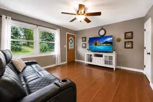 1123 43 1/2 Ave NE, Columbia Heights, MN 55421 - Photo 6