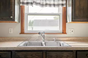 1301 3rd Ave SW, Austin, MN 55912 - Photo 8