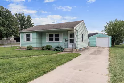 1301 3rd Avenue SW, Austin, MN 55912 - Photo 1