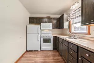 1301 3rd Ave SW, Austin, MN 55912 - Photo 10