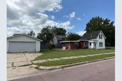 802 S Halvorson Street, Redwood Falls, MN 56283 - Photo 14