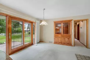 2430 Vale Crest Rd, Golden Valley, MN 55422 - Photo 10