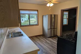 319 Watkins St, Mora, MN 55051 - Photo 12