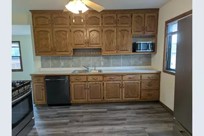 319 Watkins Street, Mora, MN 55051 - Photo 14