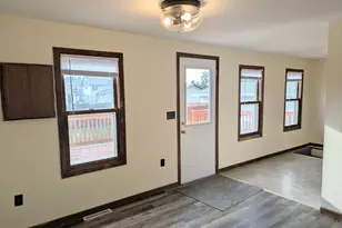 319 Watkins St, Mora, MN 55051 - Photo 6