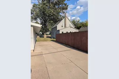 319 Watkins Street, Mora, MN 55051 - Photo 12