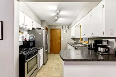 2801 Galtier Street, Roseville, MN 55113 - Photo 8