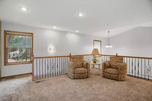 9140 Aldrich Ave S, Bloomington, MN 55420 - Photo 20