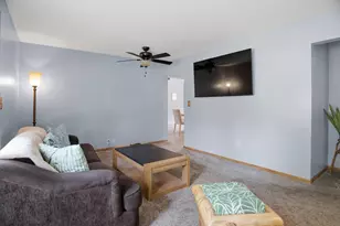 9140 Aldrich Ave S, Bloomington, MN 55420 - Photo 38