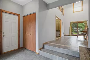 9140 Aldrich Ave S, Bloomington, MN 55420 - Photo 10