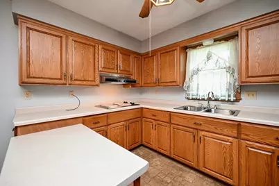 2311 18th Street NW, Rochester, MN 55901 - Photo 6
