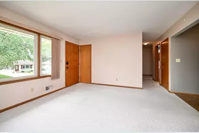 2311 18th Street NW, Rochester, MN 55901 - Photo 4
