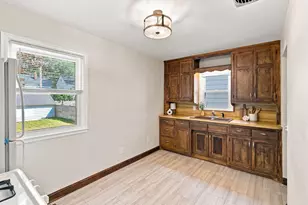 3251 Taylor Street NE, Minneapolis, MN 55418 - Photo 8