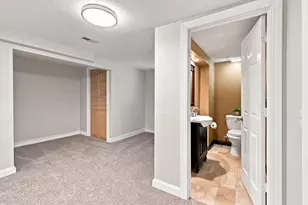 3251 Taylor Street NE, Minneapolis, MN 55418 - Photo 24