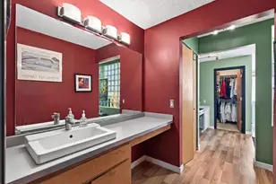 3059 Lake Shore Dr, Minneapolis, MN 55416 - Photo 12