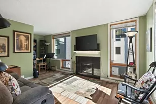 3059 Lake Shore Dr, Minneapolis, MN 55416 - Photo 10