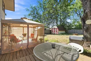 6933 Brunswick Ave N, Brooklyn Park, MN 55429 - Photo 28