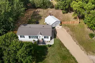 19394 63rd St NE, New London, MN 56273 - Photo 4