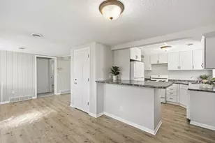 10760 56th St, Clear Lake, MN 55319 - Photo 6