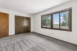 13748 Heather Hills Dr, Burnsville, MN 55337 - Photo 20