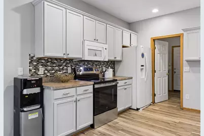 8818 Jackson Avenue, Blaine, MN 55014 - Photo 14
