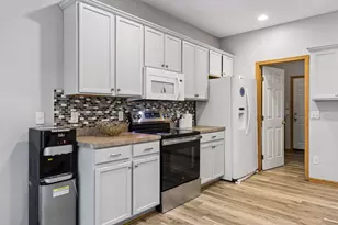 8818 Jackson Ave, Blaine, MN 55014 - Photo 14