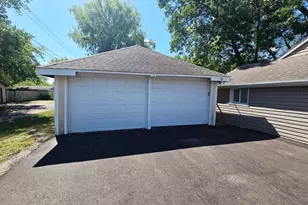 1202 11th Ave SE, Saint Cloud, MN 56304 - Photo 8