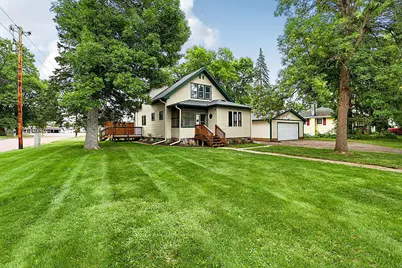 555 2nd Avenue NW, Milaca, MN 56353 - Photo 1
