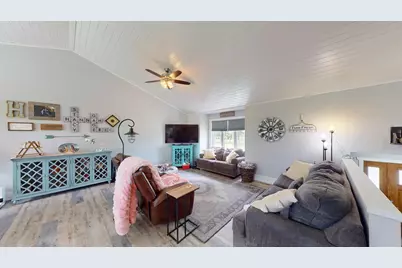 10479 92nd Avenue SW, New Richland, MN 56072 - Photo 2