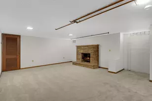 1009 Orange Ave E, Saint Paul, MN 55106 - Photo 20