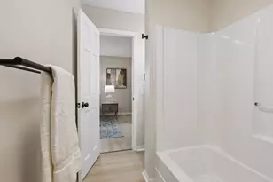 4606 Bryant Ave N, Minneapolis, MN 55412 - Photo 20