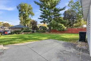 9025 10th Ave S, Bloomington, MN 55420 - Photo 40