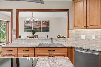 2915 Bruce Court, Inver Grove Heights, MN 55077 - Photo 6