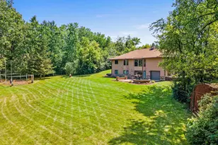 2915 Bruce Ct, Inver Grove Heights, MN 55077 - Photo 38