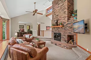 2915 Bruce Ct, Inver Grove Heights, MN 55077 - Photo 10