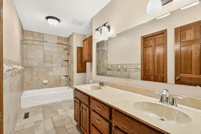 1812 7th Street SW, Rochester, MN 55902 - Photo 30