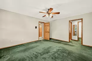 1812 7th St SW, Rochester, MN 55902 - Photo 32