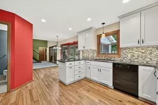 1812 7th St SW, Rochester, MN 55902 - Photo 16